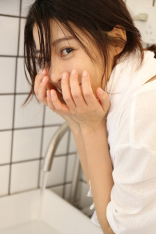 验孕棒一条杠但是大姨妈一直不来